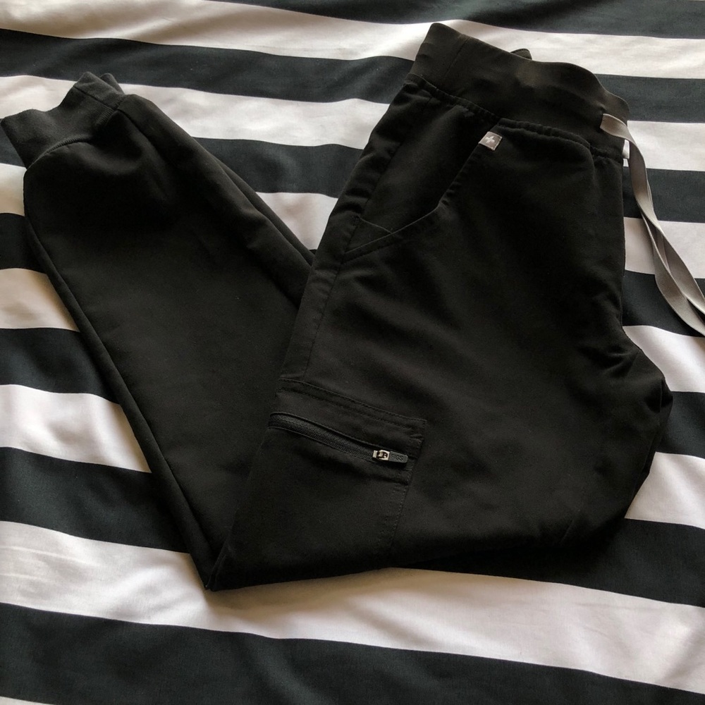 FIGS XXS/P Zamora joggers *bleach stain*